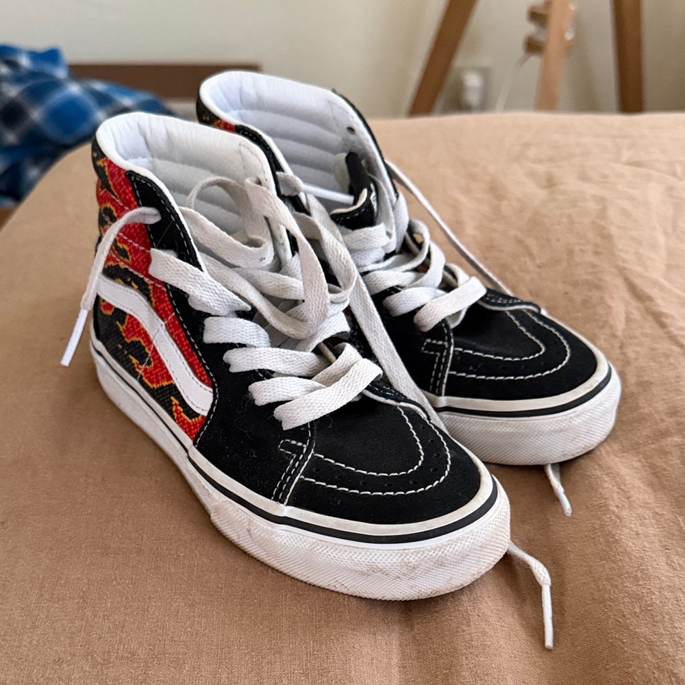 Vans Kids High-Top Sneakers - Black and Red Flames